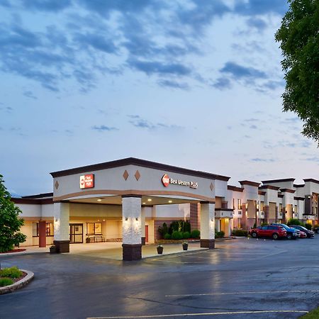 Best Western Plus Milwaukee Airport Hotel & Conference Center Екстер'єр фото