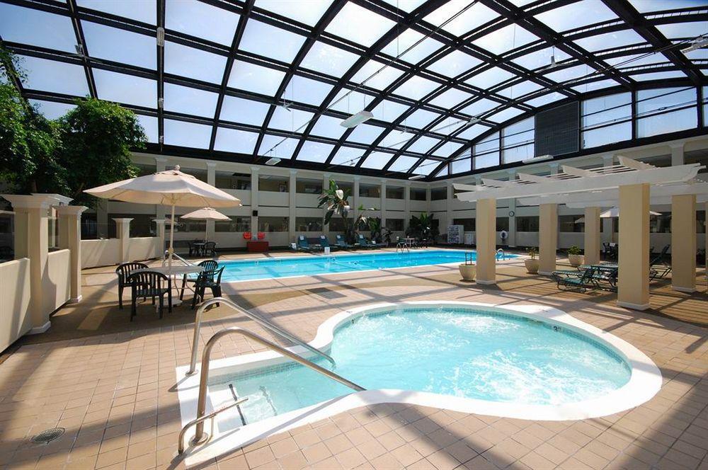 Best Western Plus Milwaukee Airport Hotel & Conference Center Зручності фото
