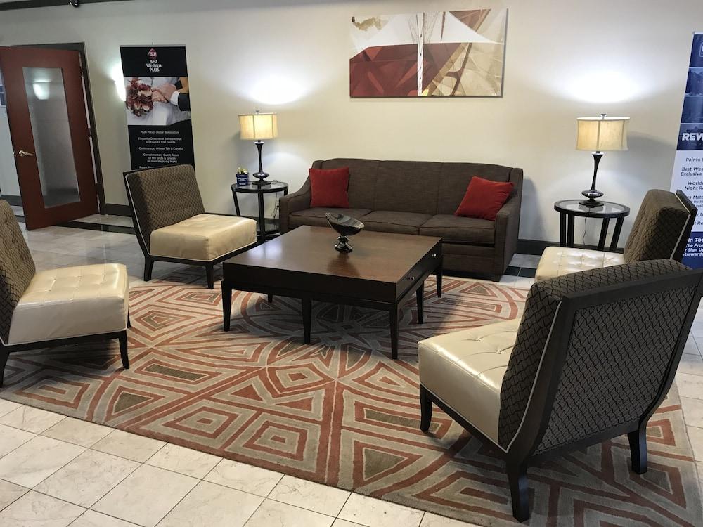 Best Western Plus Milwaukee Airport Hotel & Conference Center Екстер'єр фото