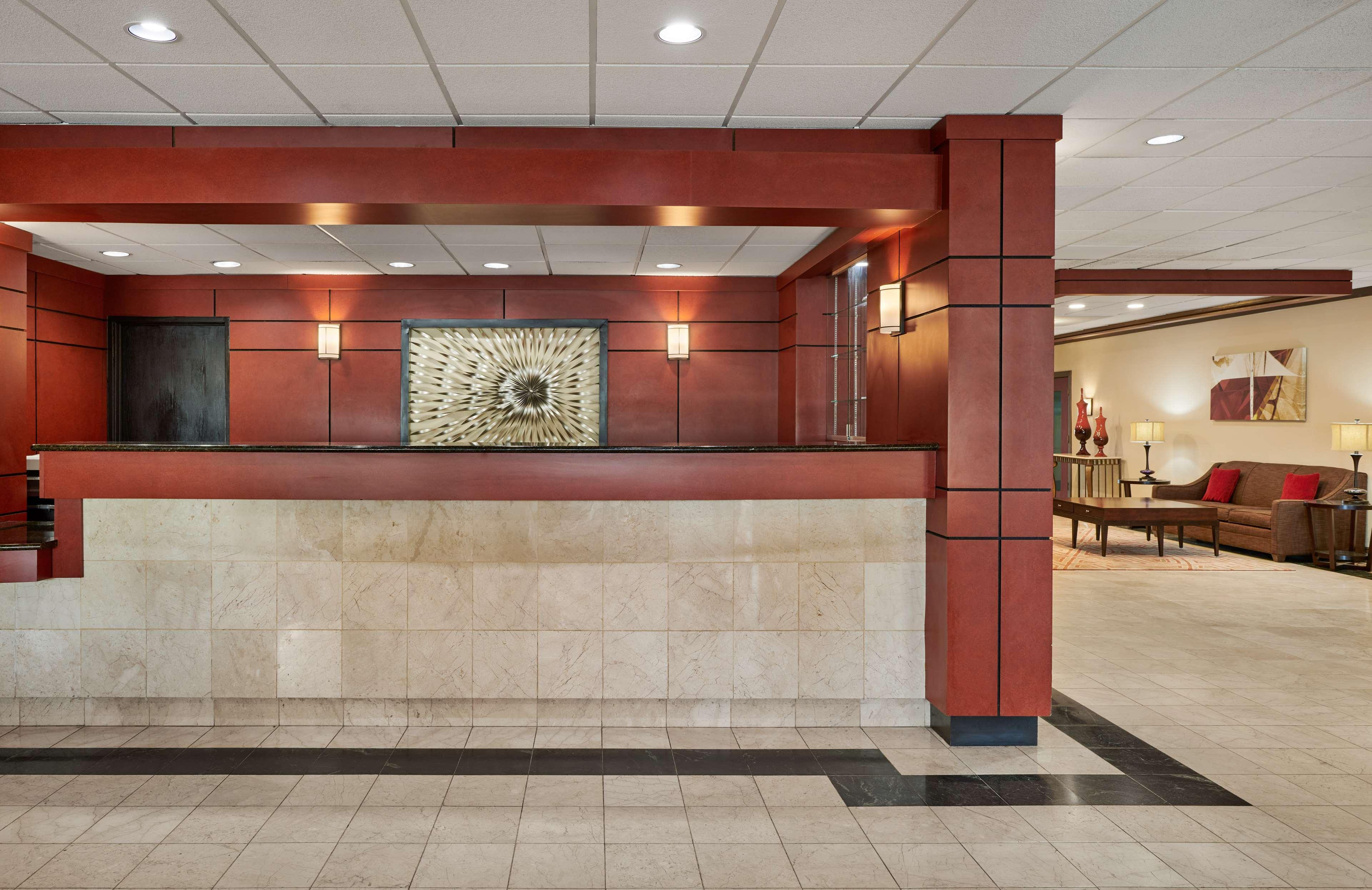 Best Western Plus Milwaukee Airport Hotel & Conference Center Екстер'єр фото